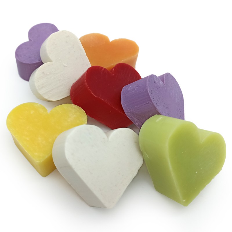Jabones aromáticos de diferentes colores y aromas